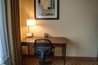 Cobblestone Inn & Suites - Waverly - 8