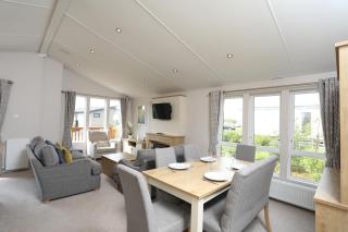 Cosy Dreams Lodge - Beal - 1