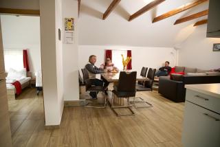 Turistična Kmetija Čebelji Gradič - 3