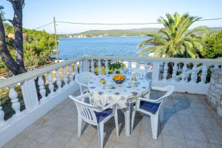 Apartments Kolic - Veli Rat - 8