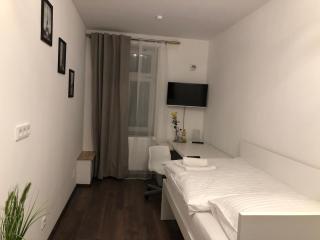 New Private Rooms Fuerth - Fürth - 3