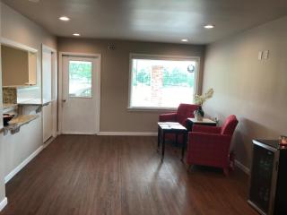 Blue Note Motor Inn - 7