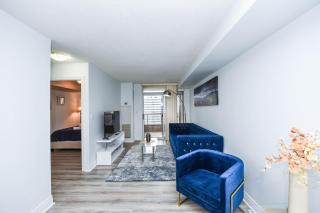 PlanURstay - Luxury 1BR Condo with City View - 8