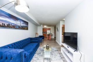 PlanURstay - Luxury 1BR Condo with City View - 9