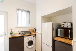 Cosy Studio Flat - Newport - 2