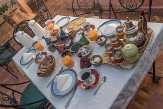 Riad dar El Arsa Rooftop & jacuzzi - Marrakesh - 1