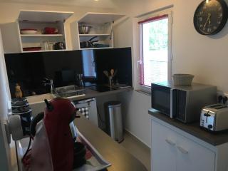 Coeur de ville, joli 2 pieces au 1er étage, Wifi ! - 6