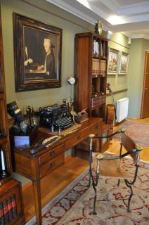 Classic Apartment With Beautiful View - 6