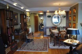 Classic Apartment With Beautiful View - 5