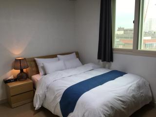 Hotel Joy near Camp Humphres - Pyeongtaek - 2