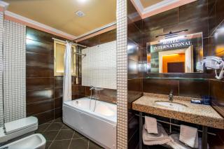 Fieri International Hotel - Fier - 1