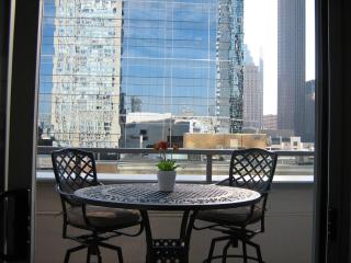 Yonge Suites Apart Hotel - 8