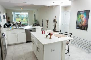 H - New 2 Bedroom Condo - 5 Miles to Disney - Free Water Park - Kissimmee - 8