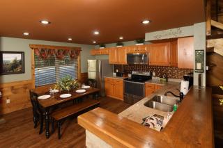 Misty Mountainside chalet - Gatlinburg - 6