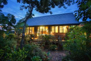 Cattani's Riverside Home - 5