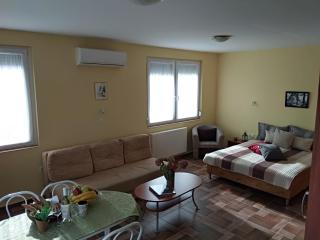 Yellow Apartmanház - Bük - 4