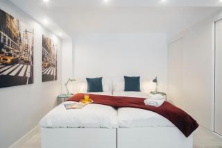 HOMEABOUT RETIRO Apartment II - Madrid - 1