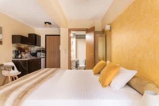 Manina SeaSide Apartment - 7