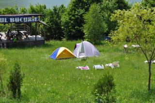 PENSIUNEA IZVORUL BUCURIEI - 1