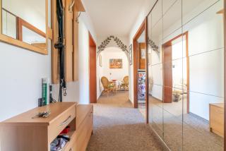 Private Apartment Smoker - 8