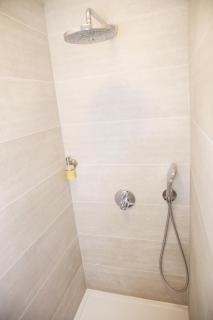B&B Intermezzo - 2