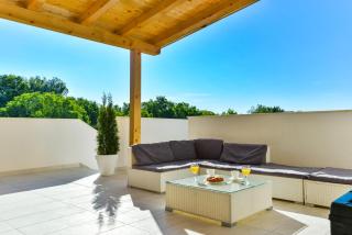 Wonderful villa Bibinje with private pool, jacuzzi and sauna near the beach - WiiBuk - Bibinje - 4