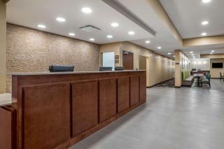 Comfort Inn & Suites Ames near ISU Campus - Ames - 8