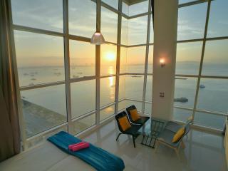 Maritime Suites by Comfy - George Town - 8