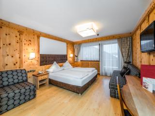 Hotel Alaska - 2