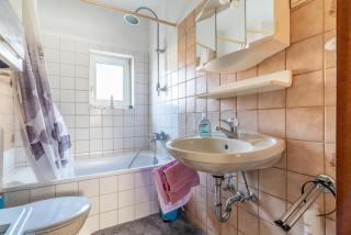 Private Apartment Smoker - 7