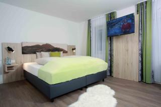 Hotel Landgasthof Linde - 1