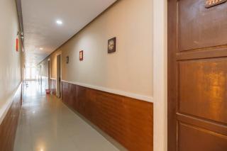 RedDoorz Syariah At Hotel Putri Gading Bengkulu - Bengkulu - 4