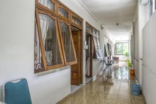 RedDoorz Syariah @ Raya Tajem Maguwo - 5