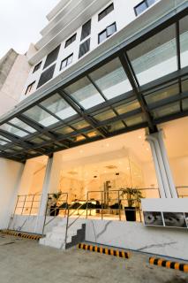 Privato Makati - Manila - 6