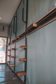 Kaniu Capsule Hostel - Kuta - 2