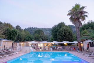 Camping Le Parc des Monges - Auribeau-sur-Siagne - 2