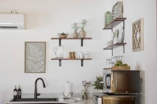 Little Dutch Cabin #2 -12 Min to Magnolia-Baylor - 1