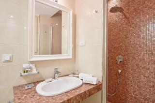 Piazza Heritage Hotel - 2