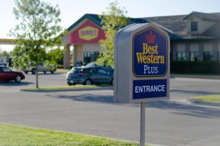 Best Western Plus Winnipeg West - Winnipeg - 8