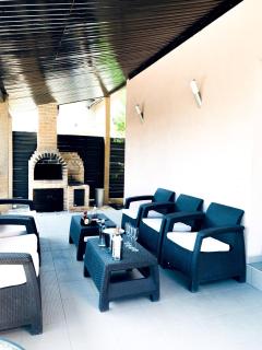 Luxury 3 Bedroom Pool Villa - Gulia - 4
