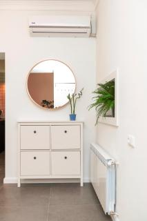 Design home with private garden, in City Center - 2