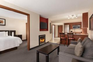 Embassy Suites by Hilton - Montreal - Montréal - 0