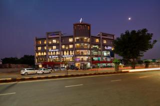 Hotel Unity - SG Highway - 0