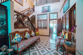 RedDoorz at La Casa Guesthouse former RedDoorz at Tamarind Street Angeles City - Angeles - 3