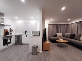Hello Seaview! 4 BRs House in Central Location! - Oamaru - 7