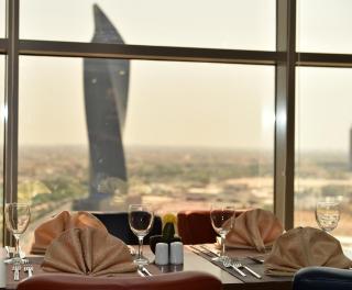 Ramada Encore by Wyndham Kuwait Downtown - Kuwait - 5