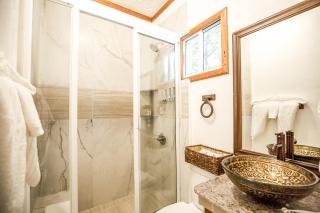 Falling Leaves Lodge - San Ignacio - 8