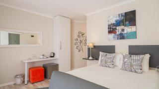 Interlaken Guest House - Wilderness - 3