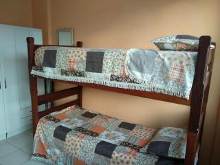Quarto com Café Apto compartilhado em Pitangueiras - 5