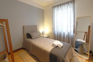 FLH Porto Spacious Flat - Porto - 6